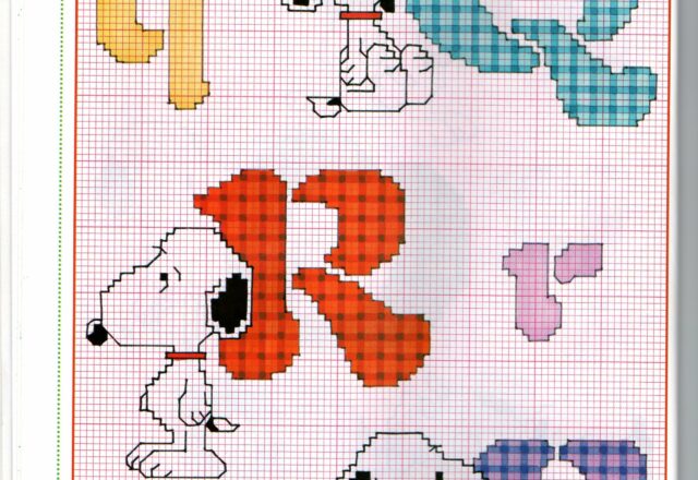 Alfabeto punto croce con il simpatico Snoopy personaggio Peanuts (6)