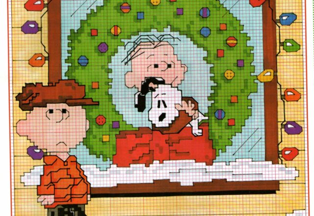 Charlie Brown Linus e Snoopy con ghirlanda Natale schema da ricamare