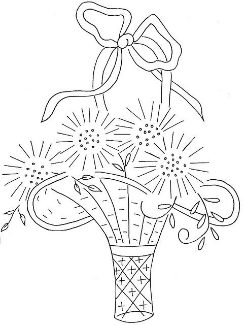 DISEGNO DA RICAMARE VASO DI FIORI STILIZZATO