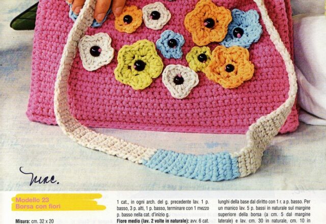 borsa uncinetto con fiori